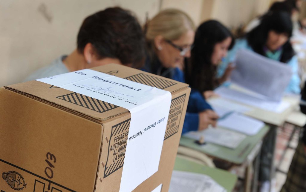 Cierre de listas en Córdoba: 18 frentes y partidos competirán en octubre